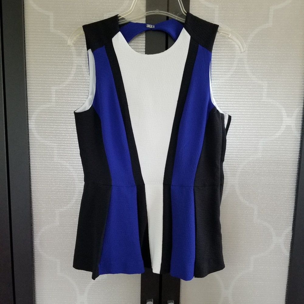 H&M Colorblock top slim fit Sz M